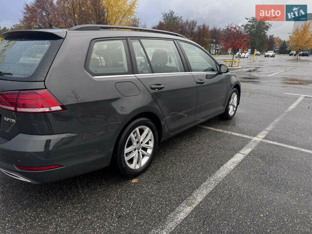 Сірий Фольксваген Гольф, об'ємом двигуна 1.97 л та пробігом 267 тис. км за 14000 $, фото 2 на Automoto.ua