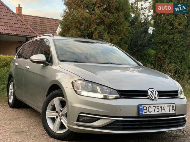 Фольксваген Гольф 2017 в Дрогобыче на Automoto.ua Серый Фольксваген Гольф, объемом двигателя 1.8 л и пробегом 108 тыс. км за 12500 $, фото 11 на Automoto.ua