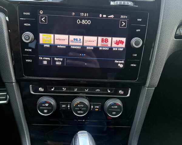 Серый Фольксваген Гольф, объемом двигателя 1.6 л и пробегом 221 тыс. км за 13950 $, фото 24 на Automoto.ua