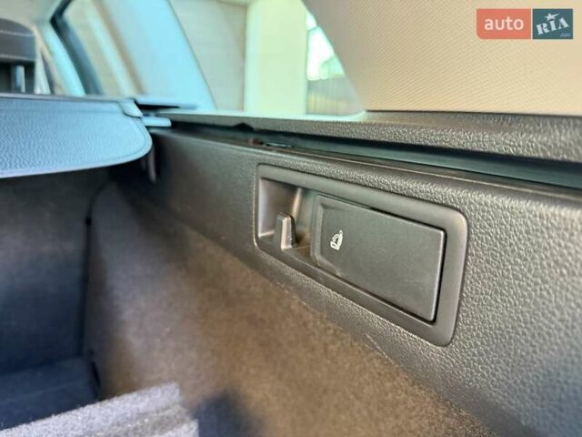 Сірий Фольксваген Гольф, об'ємом двигуна 1.6 л та пробігом 286 тис. км за 15000 $, фото 66 на Automoto.ua