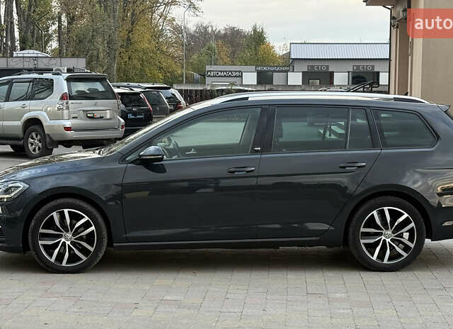 Серый Фольксваген Гольф, объемом двигателя 1.6 л и пробегом 221 тыс. км за 13950 $, фото 7 на Automoto.ua