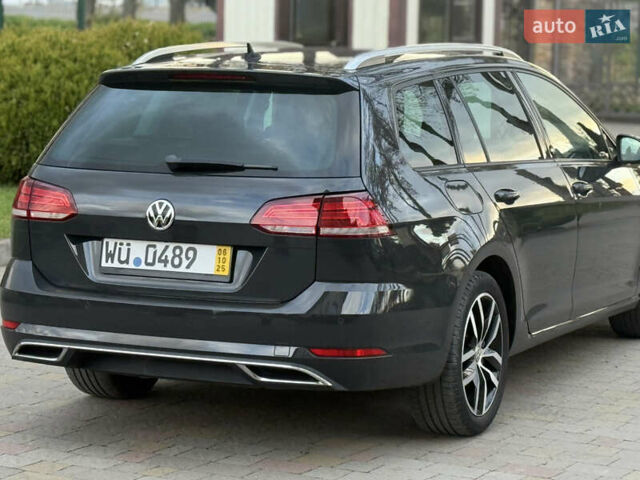 Серый Фольксваген Гольф, объемом двигателя 1.6 л и пробегом 221 тыс. км за 13950 $, фото 12 на Automoto.ua