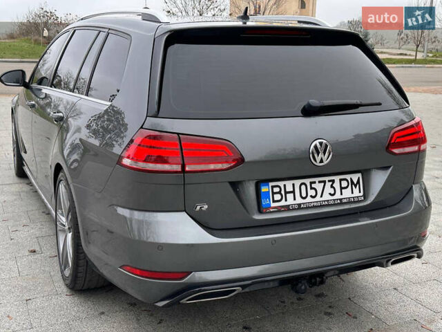 Серый Фольксваген Гольф, объемом двигателя 1.97 л и пробегом 250 тыс. км за 15800 $, фото 19 на Automoto.ua