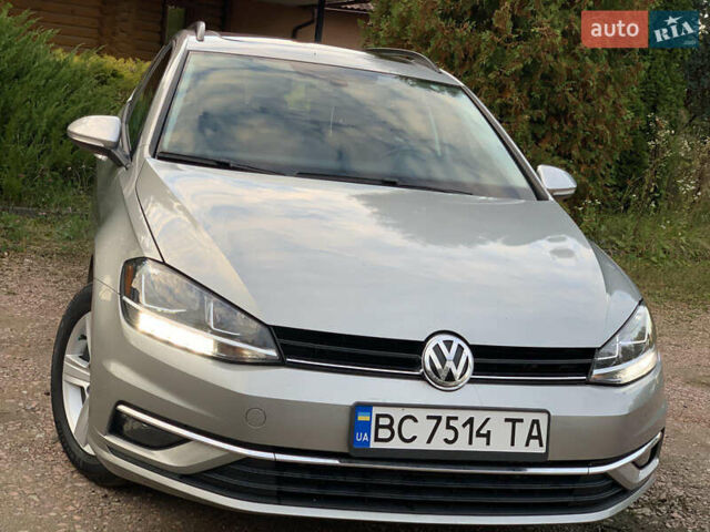 Фольксваген Гольф 2017 в Дрогобыче на Automoto.ua Серый Фольксваген Гольф, объемом двигателя 1.8 л и пробегом 108 тыс. км за 12500 $, фото 12 на Automoto.ua