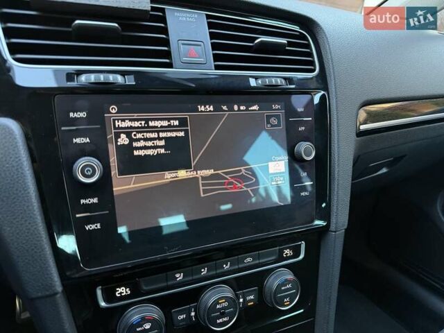 Сірий Фольксваген Гольф, об'ємом двигуна 1.6 л та пробігом 286 тис. км за 15000 $, фото 51 на Automoto.ua