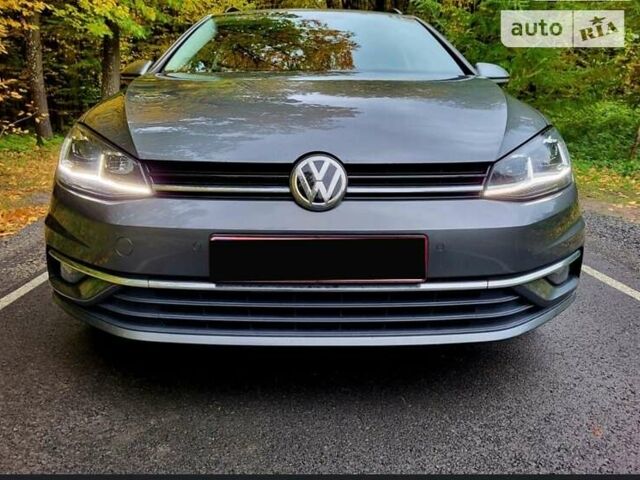 Серый Фольксваген Гольф, объемом двигателя 1.6 л и пробегом 368 тыс. км за 14300 $, фото 12 на Automoto.ua