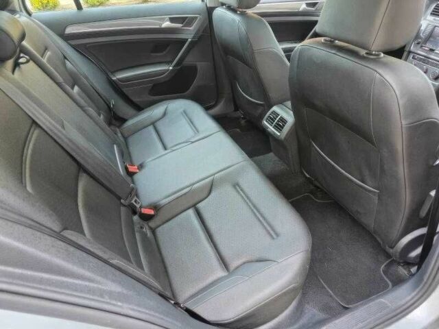 Сірий Фольксваген Гольф, об'ємом двигуна 1.8 л та пробігом 100 тис. км за 7500 $, фото 16 на Automoto.ua