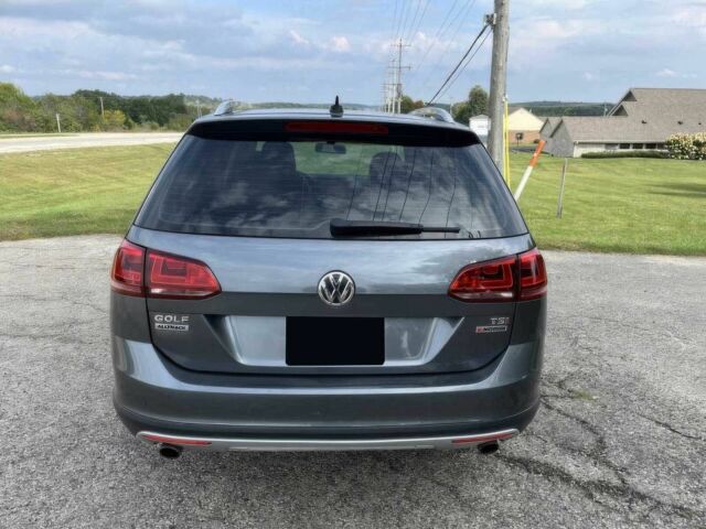 Серый Фольксваген Гольф, объемом двигателя 1.8 л и пробегом 50 тыс. км за 8000 $, фото 5 на Automoto.ua