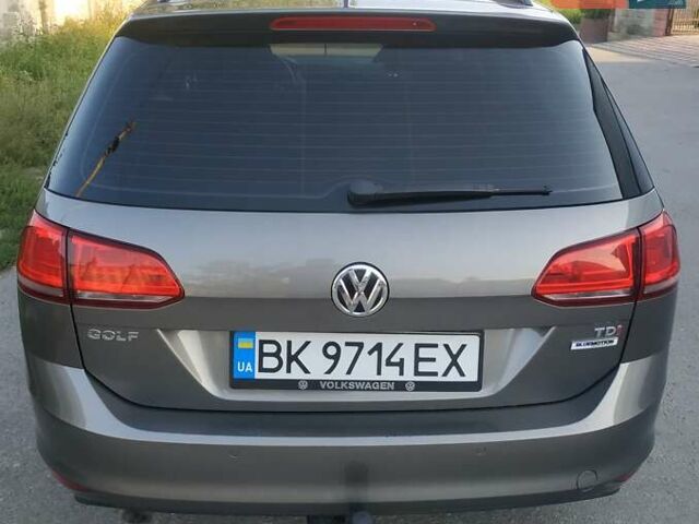 Серый Фольксваген Гольф, объемом двигателя 1.6 л и пробегом 290 тыс. км за 11699 $, фото 9 на Automoto.ua