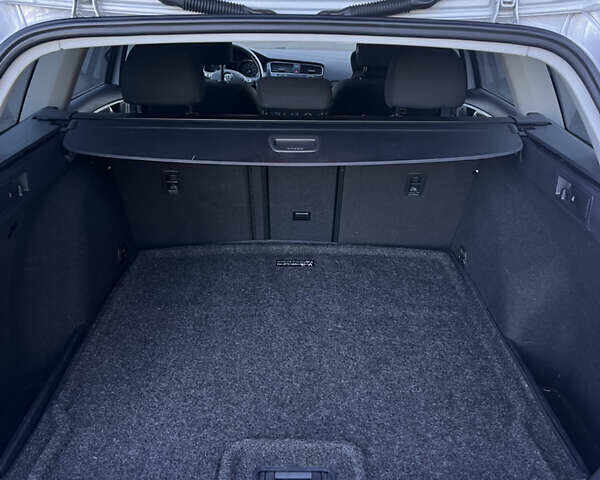 Сірий Фольксваген Гольф, об'ємом двигуна 1.8 л та пробігом 137 тис. км за 13500 $, фото 38 на Automoto.ua