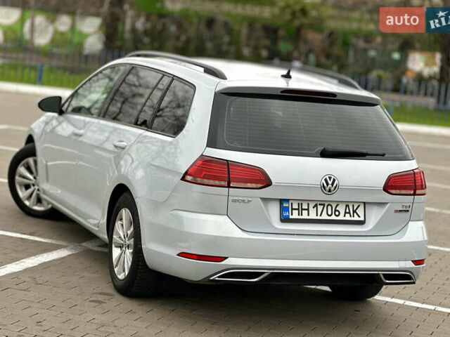 Серый Фольксваген Гольф, объемом двигателя 1.8 л и пробегом 100 тыс. км за 12700 $, фото 2 на Automoto.ua