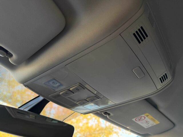 Серый Фольксваген Гольф, объемом двигателя 2 л и пробегом 330 тыс. км за 15300 $, фото 22 на Automoto.ua