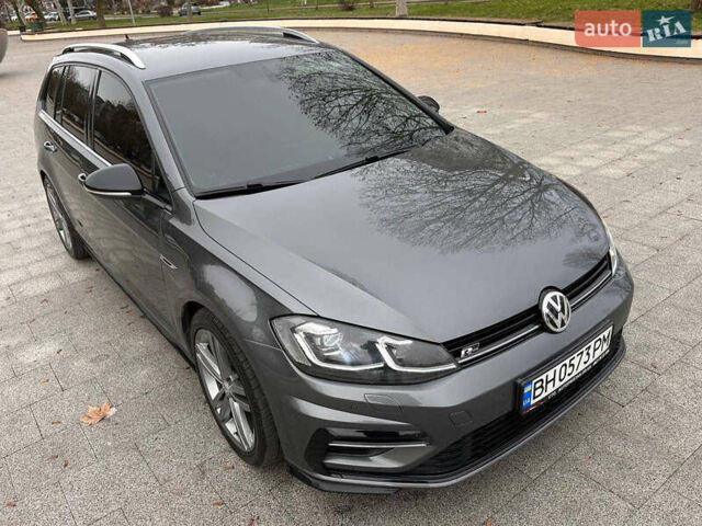 Серый Фольксваген Гольф, объемом двигателя 1.97 л и пробегом 250 тыс. км за 15800 $, фото 26 на Automoto.ua