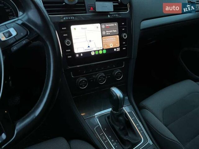 Серый Фольксваген Гольф, объемом двигателя 1.6 л и пробегом 191 тыс. км за 15500 $, фото 13 на Automoto.ua