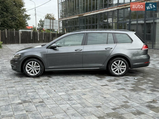 Серый Фольксваген Гольф, объемом двигателя 1.6 л и пробегом 253 тыс. км за 12700 $, фото 26 на Automoto.ua