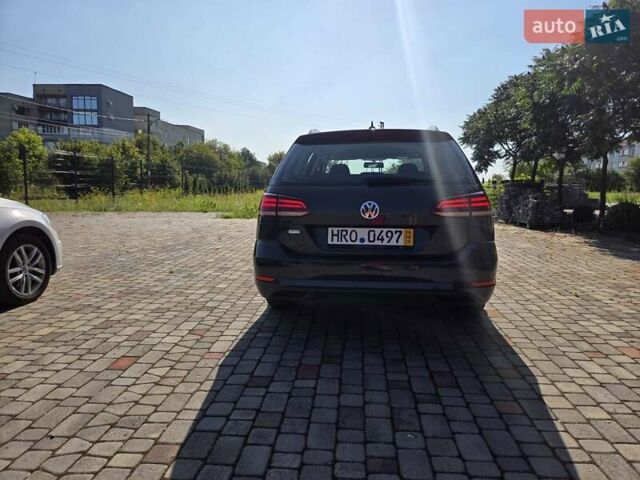Серый Фольксваген Гольф, объемом двигателя 1.6 л и пробегом 238 тыс. км за 11200 $, фото 9 на Automoto.ua
