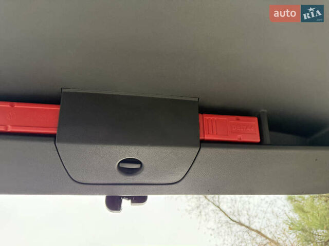 Сірий Фольксваген Гольф, об'ємом двигуна 1.6 л та пробігом 239 тис. км за 12000 $, фото 28 на Automoto.ua