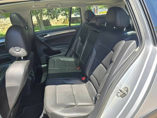 Серый Фольксваген Гольф, объемом двигателя 1.8 л и пробегом 52 тыс. км за 8800 $, фото 10 на Automoto.ua