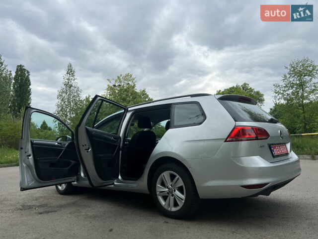 Серый Фольксваген Гольф, объемом двигателя 1.6 л и пробегом 237 тыс. км за 10900 $, фото 14 на Automoto.ua