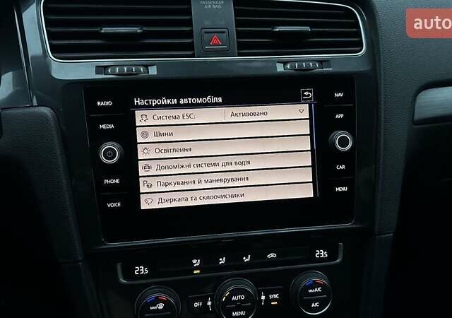 Сірий Фольксваген Гольф, об'ємом двигуна 1.6 л та пробігом 210 тис. км за 14500 $, фото 40 на Automoto.ua