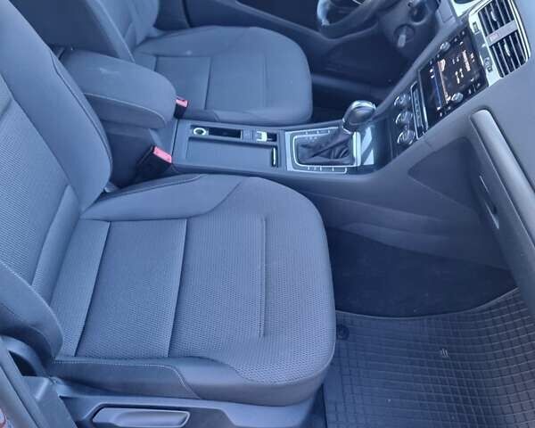 Серый Фольксваген Гольф, объемом двигателя 1.6 л и пробегом 160 тыс. км за 13999 $, фото 25 на Automoto.ua