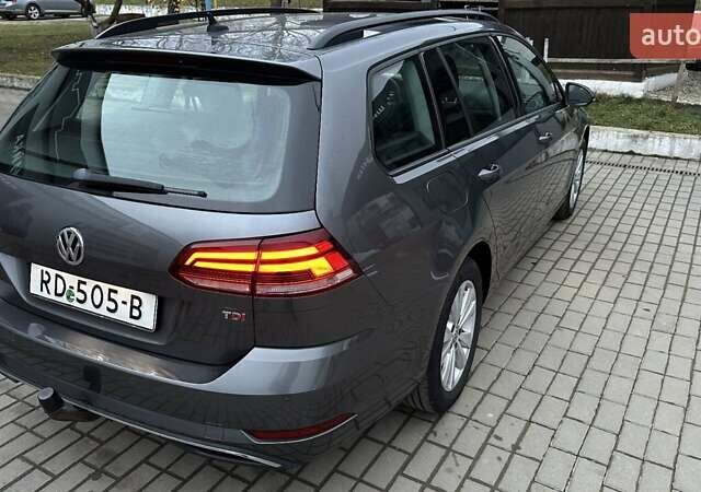 Сірий Фольксваген Гольф, об'ємом двигуна 1.6 л та пробігом 210 тис. км за 14500 $, фото 18 на Automoto.ua