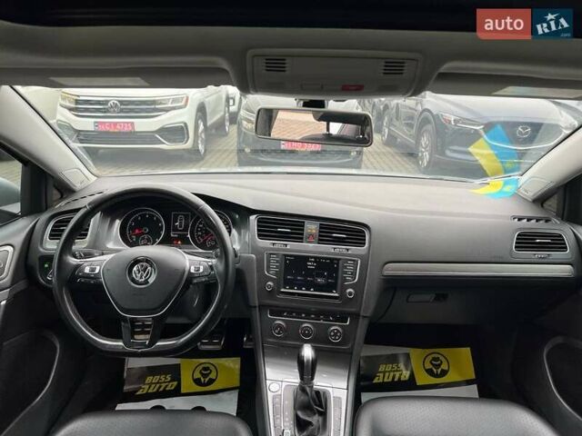 Серый Фольксваген Гольф, объемом двигателя 1.8 л и пробегом 105 тыс. км за 12700 $, фото 10 на Automoto.ua