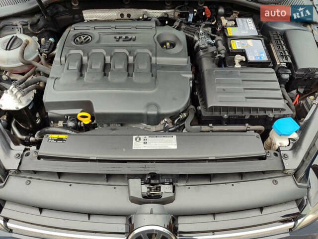 Серый Фольксваген Гольф, объемом двигателя 1.6 л и пробегом 299 тыс. км за 13000 $, фото 26 на Automoto.ua