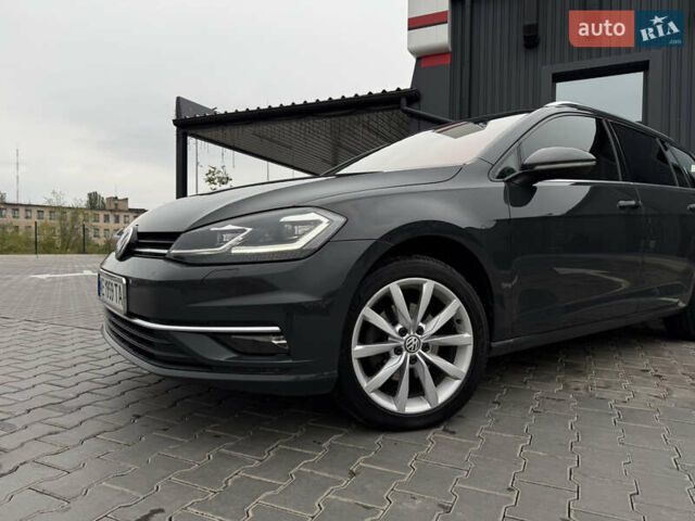 Серый Фольксваген Гольф, объемом двигателя 1.97 л и пробегом 330 тыс. км за 14000 $, фото 32 на Automoto.ua