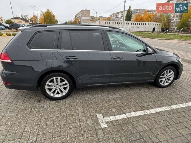 Серый Фольксваген Гольф, объемом двигателя 2 л и пробегом 246 тыс. км за 13500 $, фото 12 на Automoto.ua