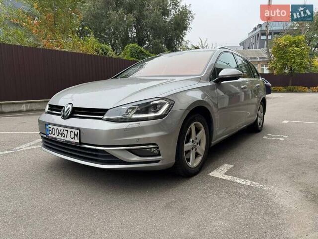 Серый Фольксваген Гольф, объемом двигателя 1.97 л и пробегом 233 тыс. км за 13800 $, фото 1 на Automoto.ua