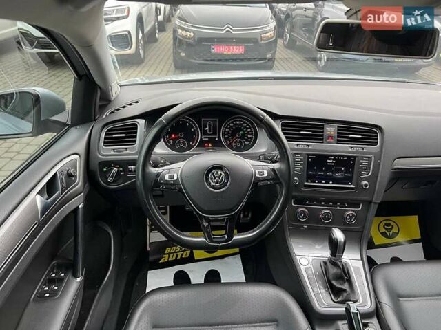 Серый Фольксваген Гольф, объемом двигателя 1.8 л и пробегом 105 тыс. км за 12700 $, фото 11 на Automoto.ua