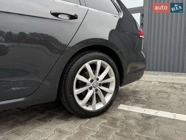 Серый Фольксваген Гольф, объемом двигателя 1.97 л и пробегом 330 тыс. км за 14000 $, фото 30 на Automoto.ua