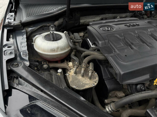 Серый Фольксваген Гольф, объемом двигателя 1.97 л и пробегом 328 тыс. км за 15600 $, фото 51 на Automoto.ua