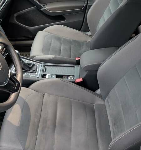 Серый Фольксваген Гольф, объемом двигателя 1.97 л и пробегом 294 тыс. км за 14500 $, фото 9 на Automoto.ua