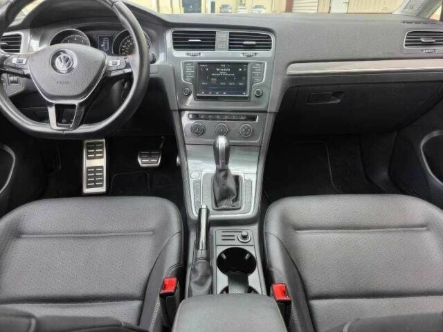 Сірий Фольксваген Гольф, об'ємом двигуна 1.8 л та пробігом 100 тис. км за 7500 $, фото 7 на Automoto.ua