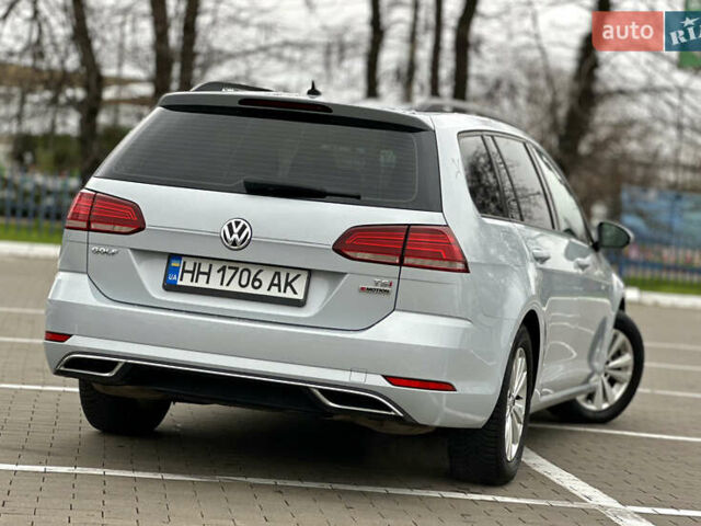 Серый Фольксваген Гольф, объемом двигателя 1.8 л и пробегом 100 тыс. км за 12700 $, фото 14 на Automoto.ua