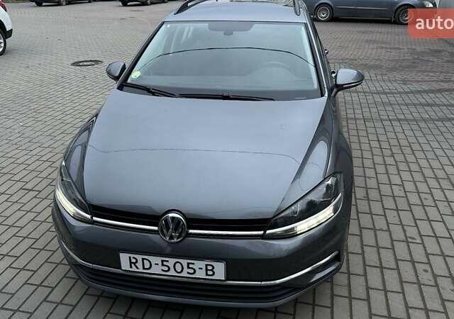 Сірий Фольксваген Гольф, об'ємом двигуна 1.6 л та пробігом 210 тис. км за 14500 $, фото 5 на Automoto.ua