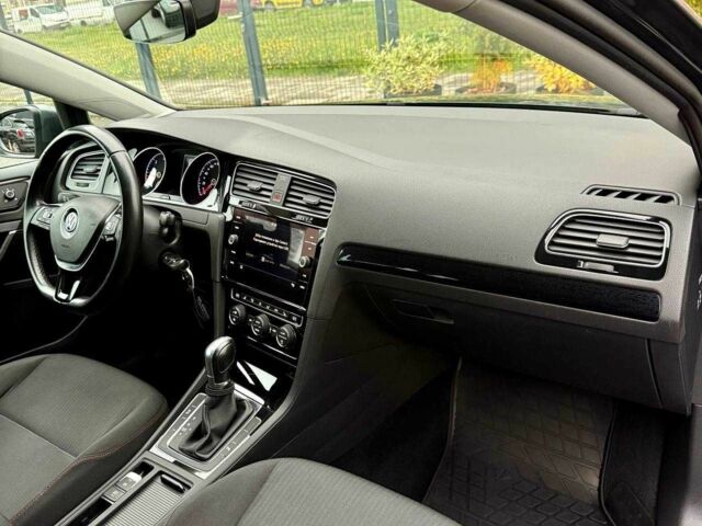 Серый Фольксваген Гольф, объемом двигателя 1.6 л и пробегом 149 тыс. км за 14600 $, фото 15 на Automoto.ua