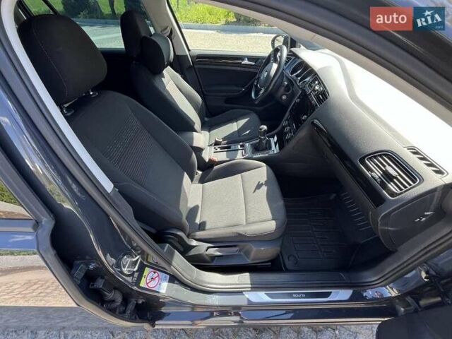 Сірий Фольксваген Гольф, об'ємом двигуна 1.6 л та пробігом 214 тис. км за 13000 $, фото 6 на Automoto.ua