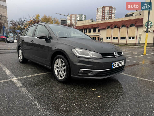 Сірий Фольксваген Гольф, об'ємом двигуна 1.97 л та пробігом 267 тис. км за 14000 $, фото 1 на Automoto.ua