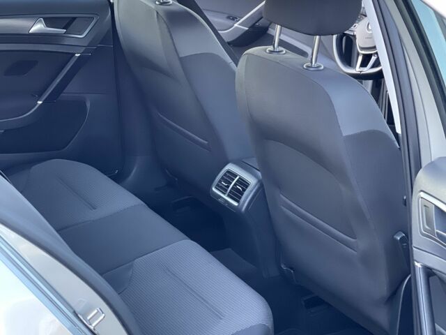 Серый Фольксваген Гольф, объемом двигателя 1.97 л и пробегом 178 тыс. км за 12800 $, фото 10 на Automoto.ua