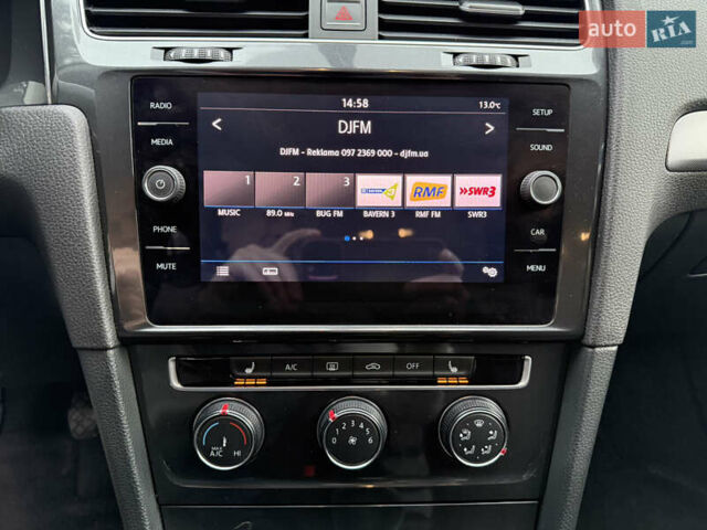 Сірий Фольксваген Гольф, об'ємом двигуна 1.6 л та пробігом 239 тис. км за 12000 $, фото 21 на Automoto.ua