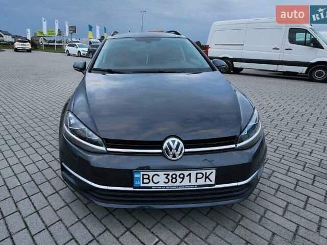 Серый Фольксваген Гольф, объемом двигателя 1.6 л и пробегом 191 тыс. км за 15500 $, фото 3 на Automoto.ua