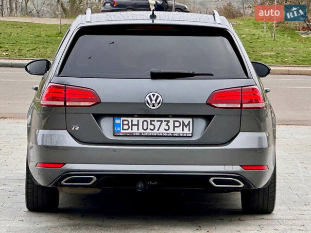 Серый Фольксваген Гольф, объемом двигателя 1.97 л и пробегом 284 тыс. км за 13500 $, фото 11 на Automoto.ua