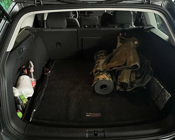 Серый Фольксваген Гольф, объемом двигателя 1.8 л и пробегом 73 тыс. км за 11000 $, фото 22 на Automoto.ua