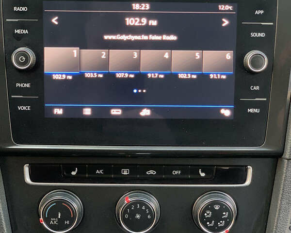 Фольксваген Гольф 2017 в Дрогобыче на Automoto.ua Серый Фольксваген Гольф, объемом двигателя 1.8 л и пробегом 108 тыс. км за 12500 $, фото 17 на Automoto.ua