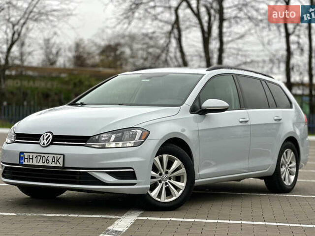 Серый Фольксваген Гольф, объемом двигателя 1.8 л и пробегом 100 тыс. км за 12700 $, фото 10 на Automoto.ua