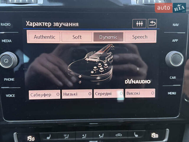Серый Фольксваген Гольф, объемом двигателя 1.6 л и пробегом 221 тыс. км за 13950 $, фото 60 на Automoto.ua