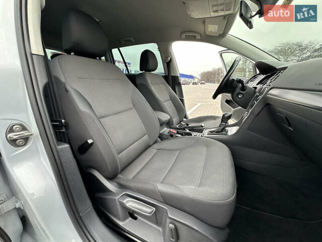 Серый Фольксваген Гольф, объемом двигателя 1.8 л и пробегом 100 тыс. км за 12700 $, фото 45 на Automoto.ua